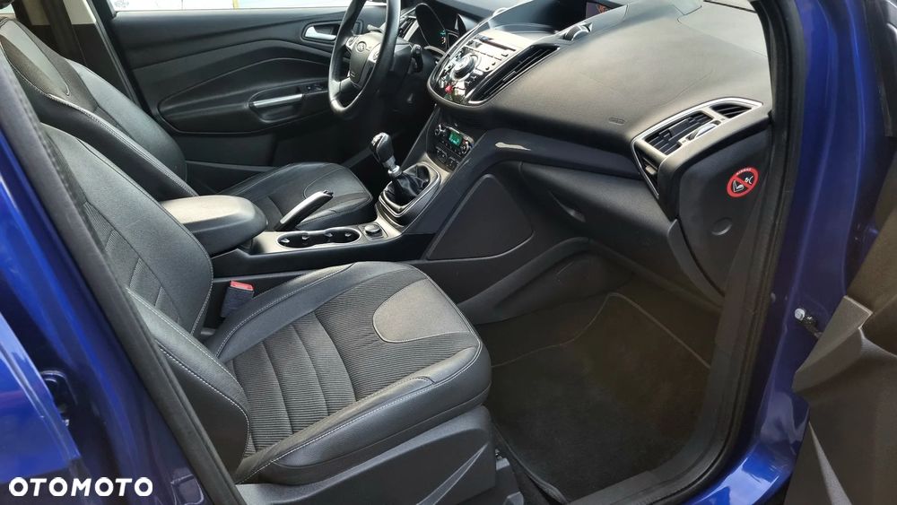 Ford Kuga 2.0 TDCi 4x4 Titanium - 13