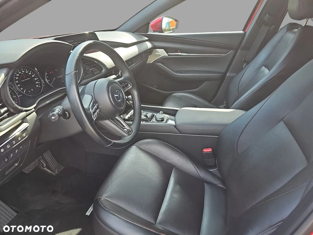 Mazda 3 2.0 mHEV Hikari - 12