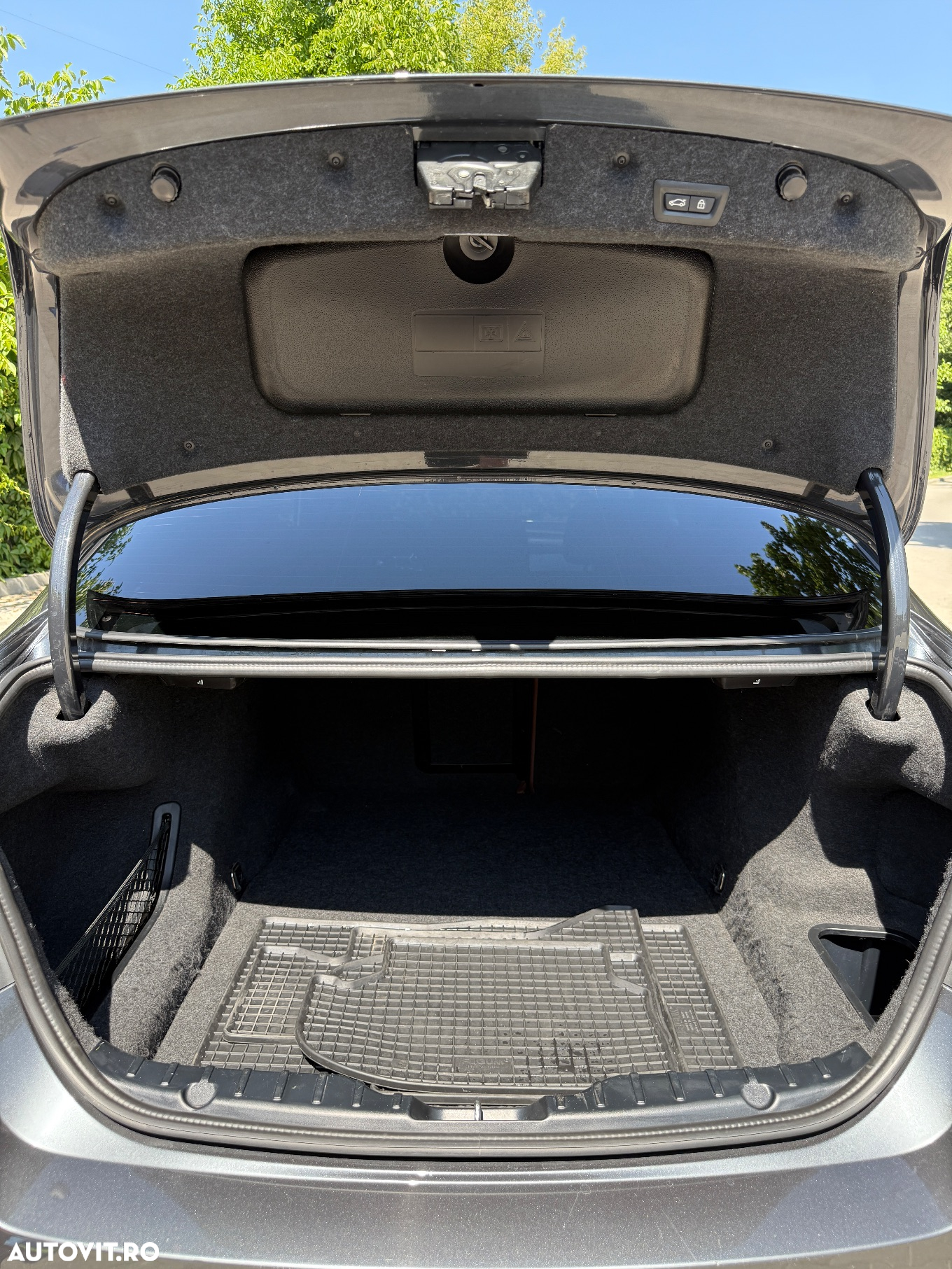 BMW Seria 5 520d AT - 8
