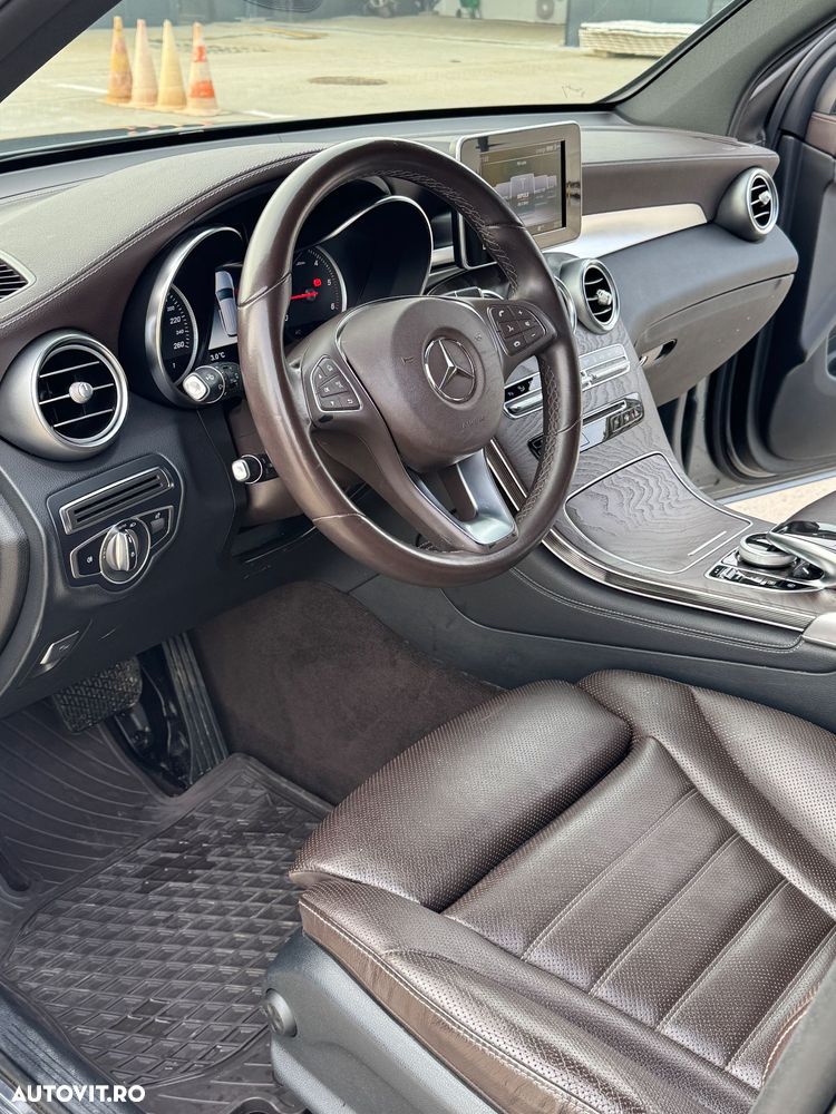 Mercedes-Benz GLC - 20