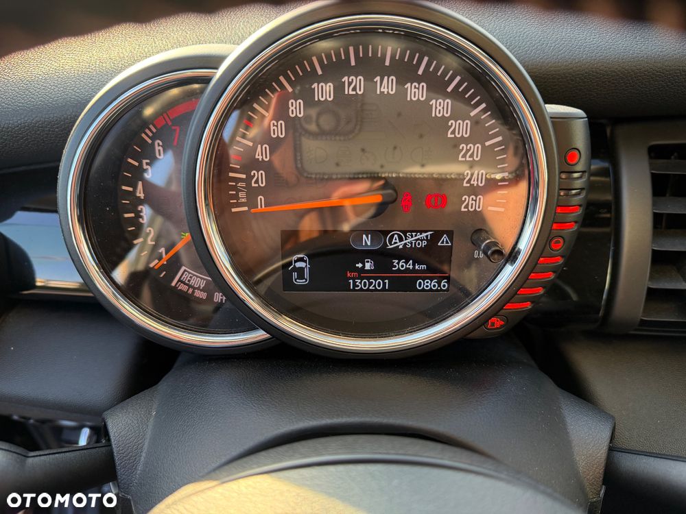 MINI ONE Blackyard - 13