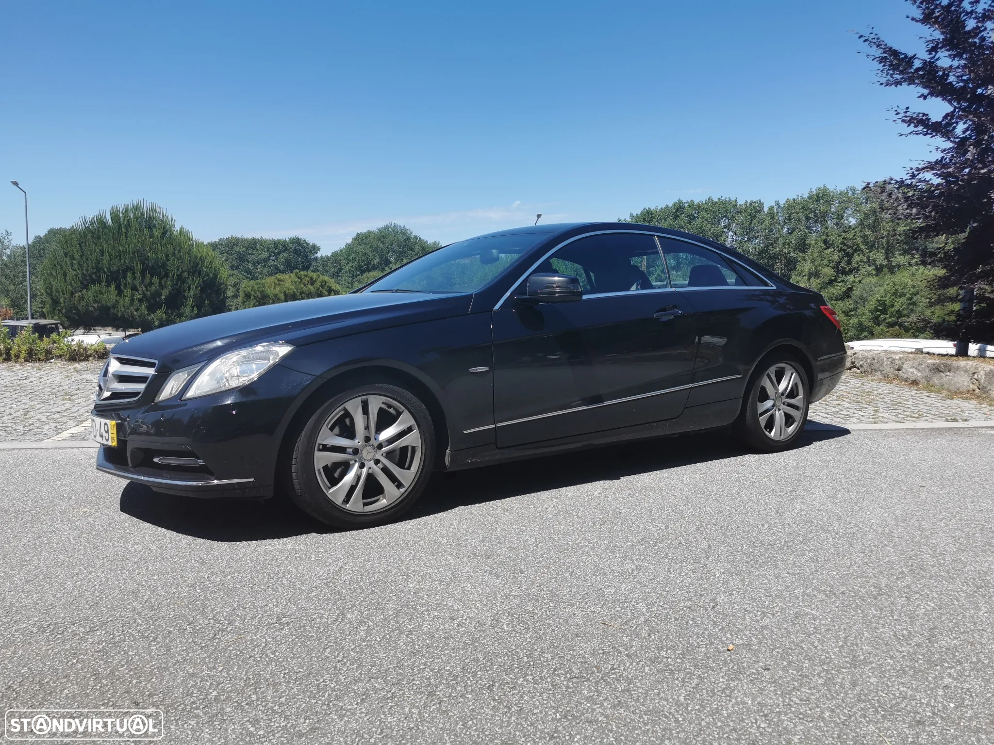 Mercedes-Benz E 220 CDi Avantgarde BlueEfficiency - 12