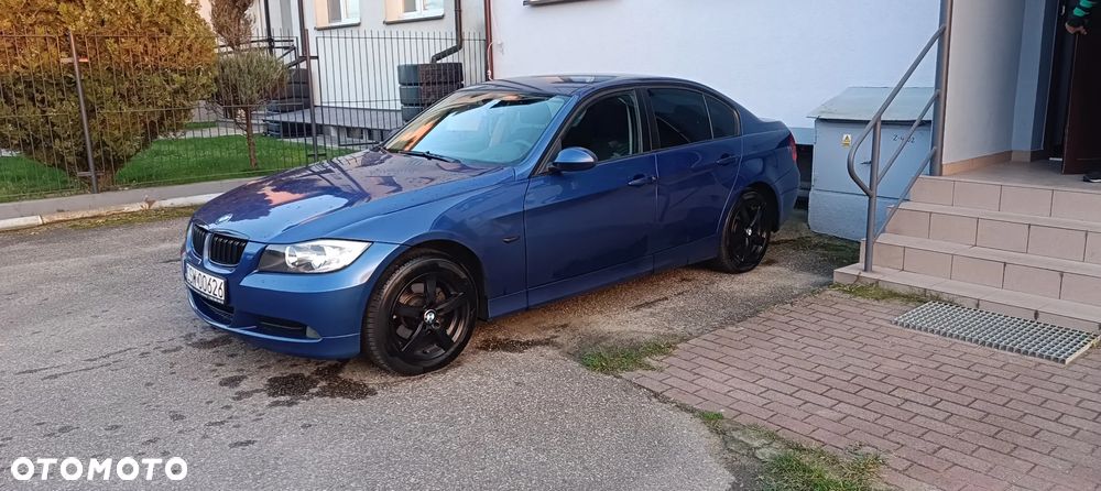 BMW Seria 3 318i - 2