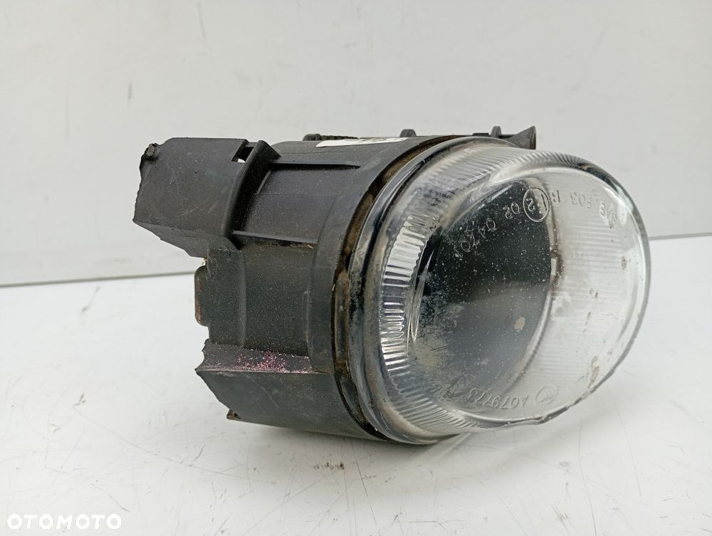lampa przeciwmgielna halogen lewy audi A4 b7 A3 8P 8E0941699E - 5