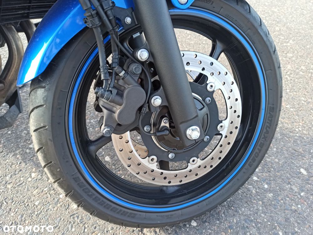 Yamaha XJ - 15