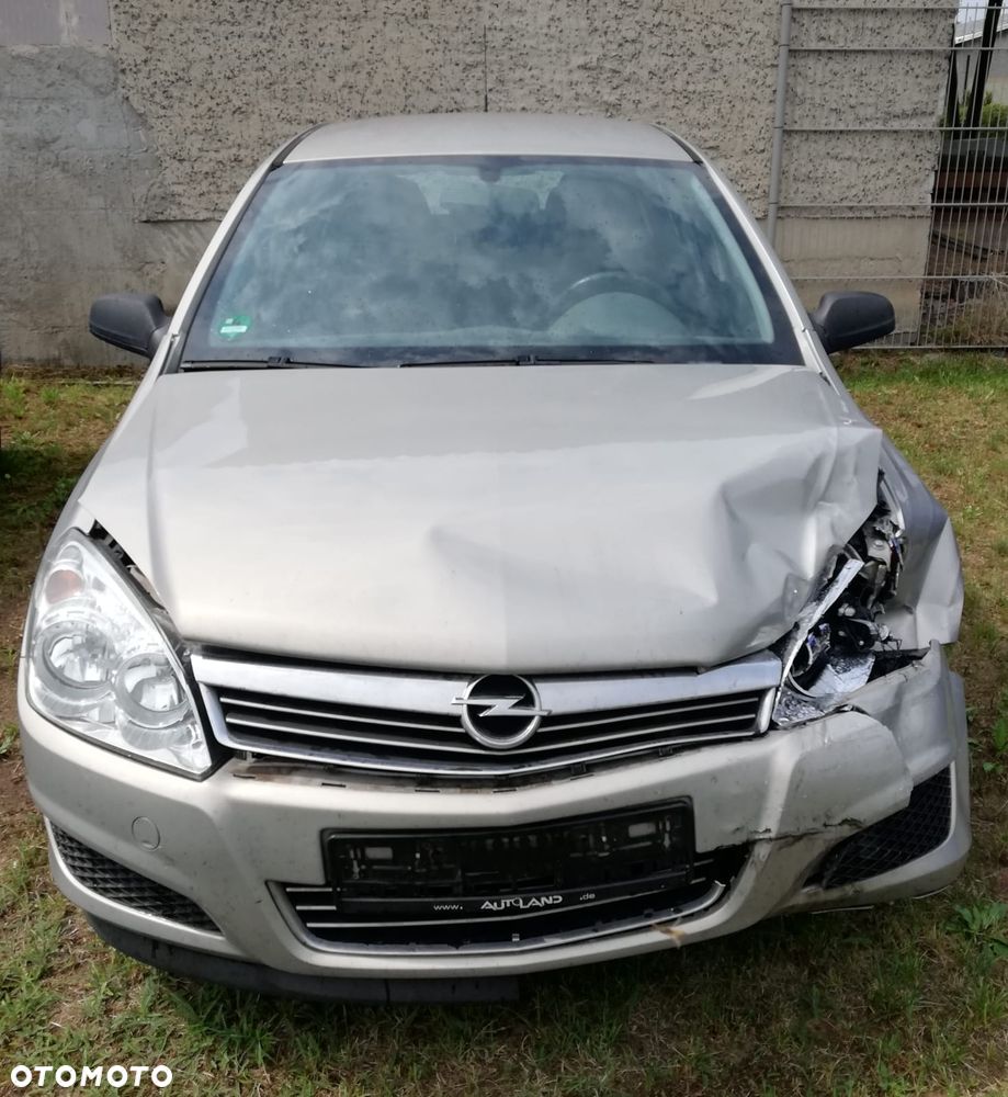 Opel Astra 1.4 NJoy - 1