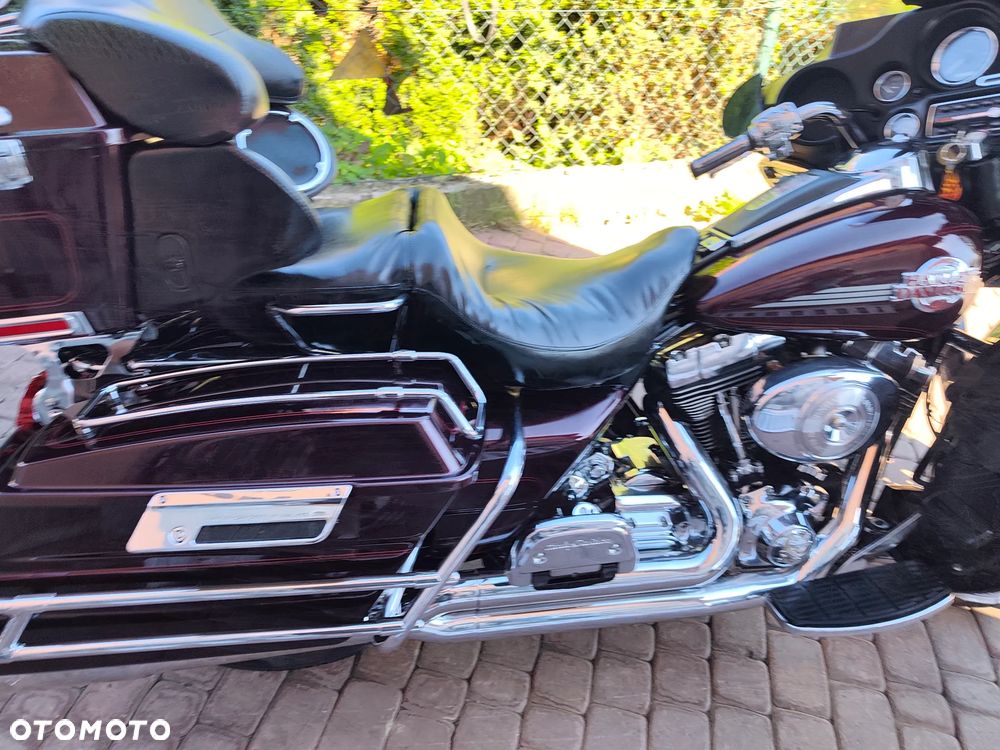Harley-Davidson FLHTCU Ultra - 31