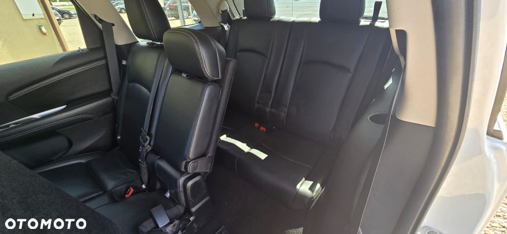 Fiat Freemont 2.0 Multijet 16V DPF Automatik Allrad Lounge - 16