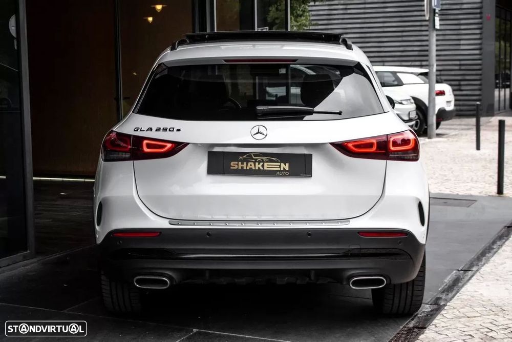 Mercedes-Benz GLA 250 e AMG Line - 10