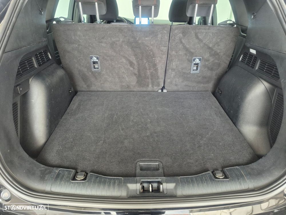 Ford Kuga 1.5 EcoBoost ST-Line - 23