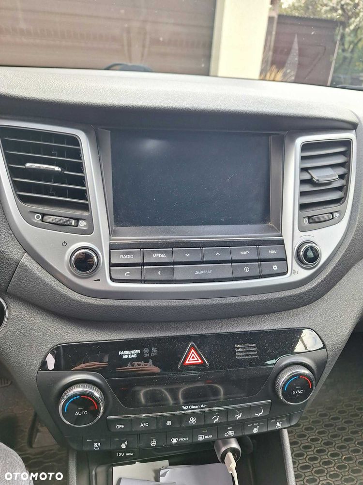 Hyundai Tucson - 8