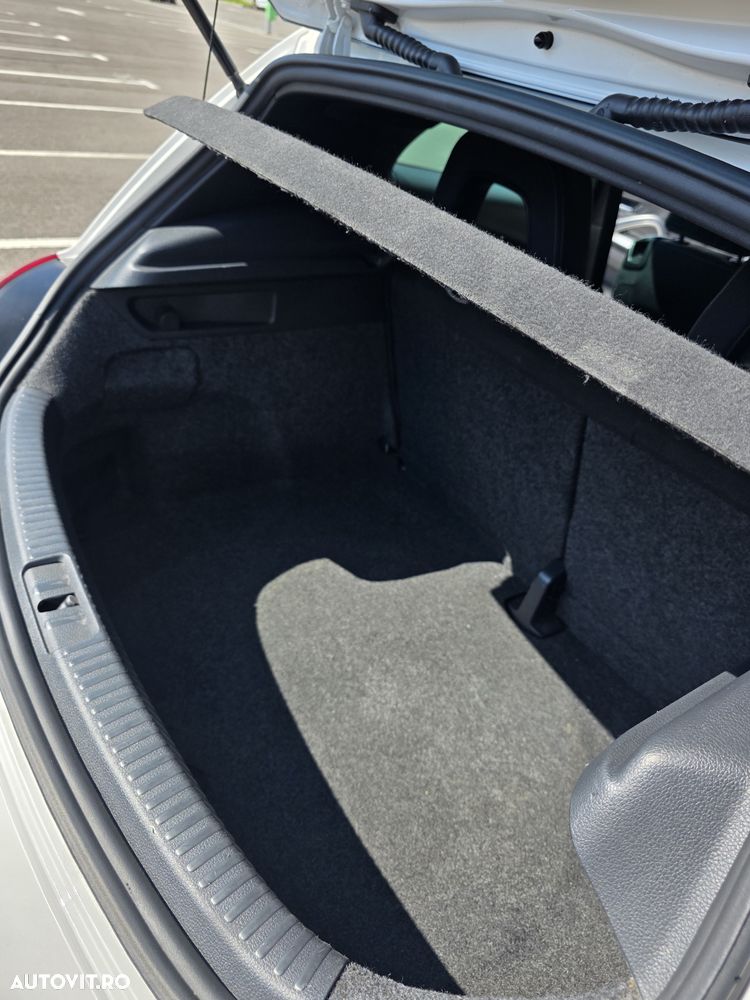 Volkswagen Scirocco 1.4 TSI - 27