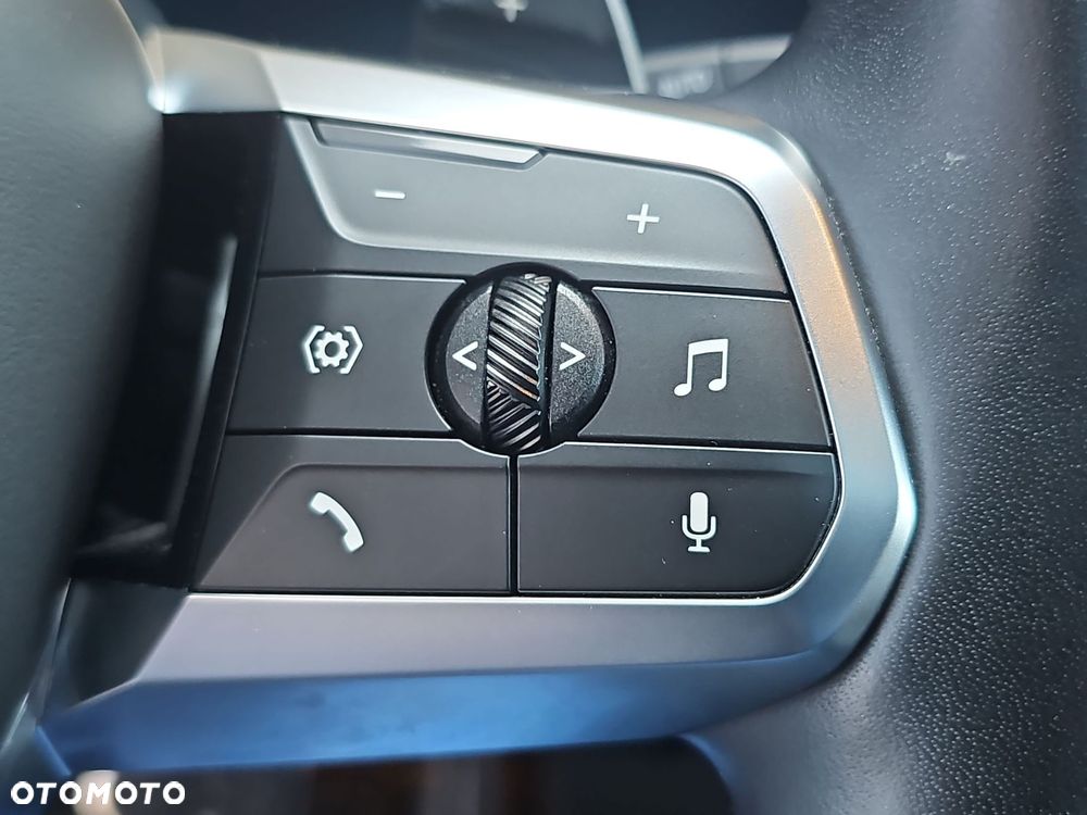 BMW X1 - 11