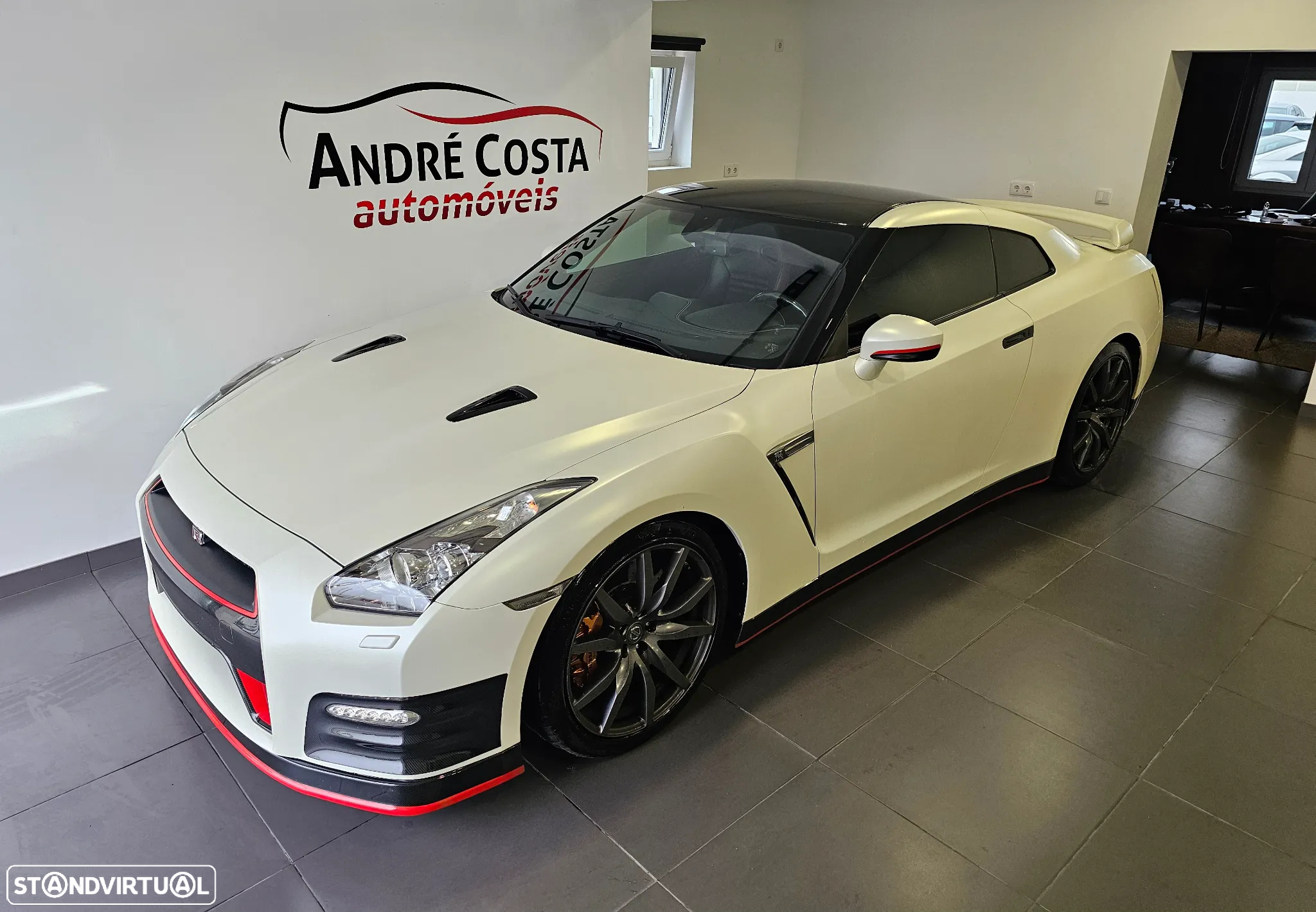 Nissan GT-R 3.8 V6 Premium Edition - 13
