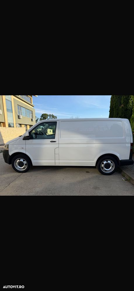 Volkswagen Transporter - 4