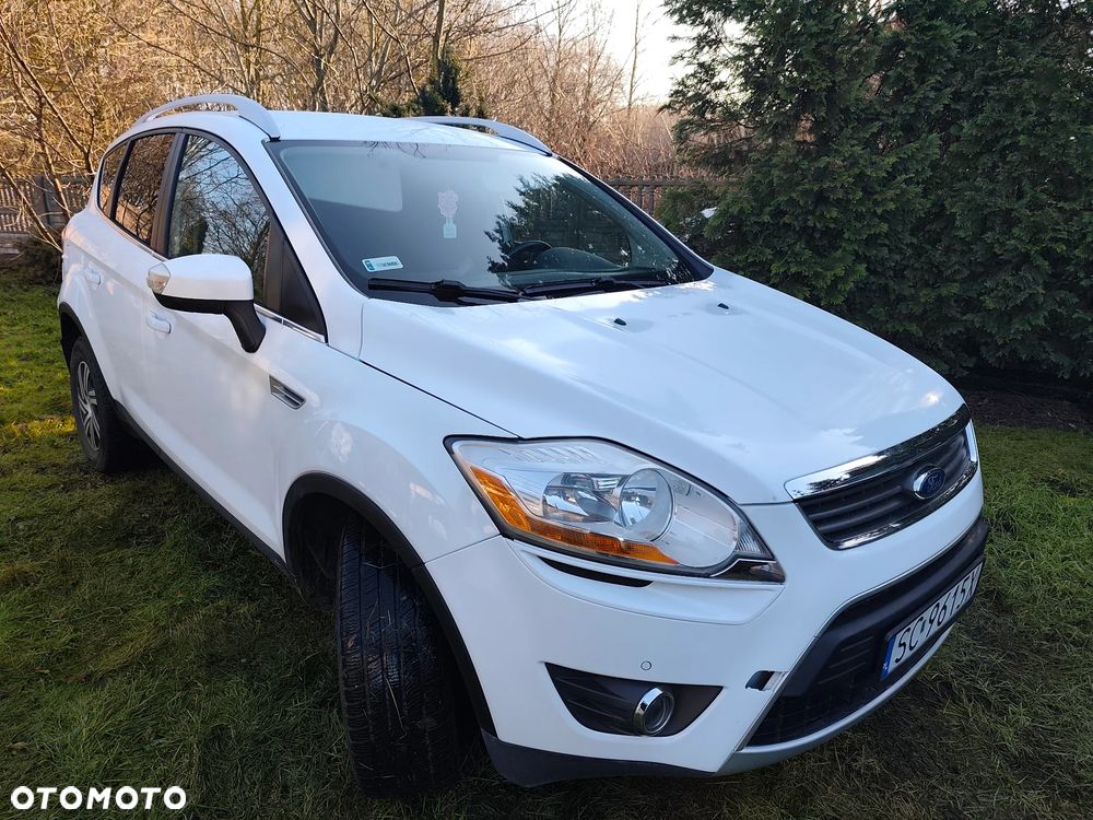 Ford Kuga - 2