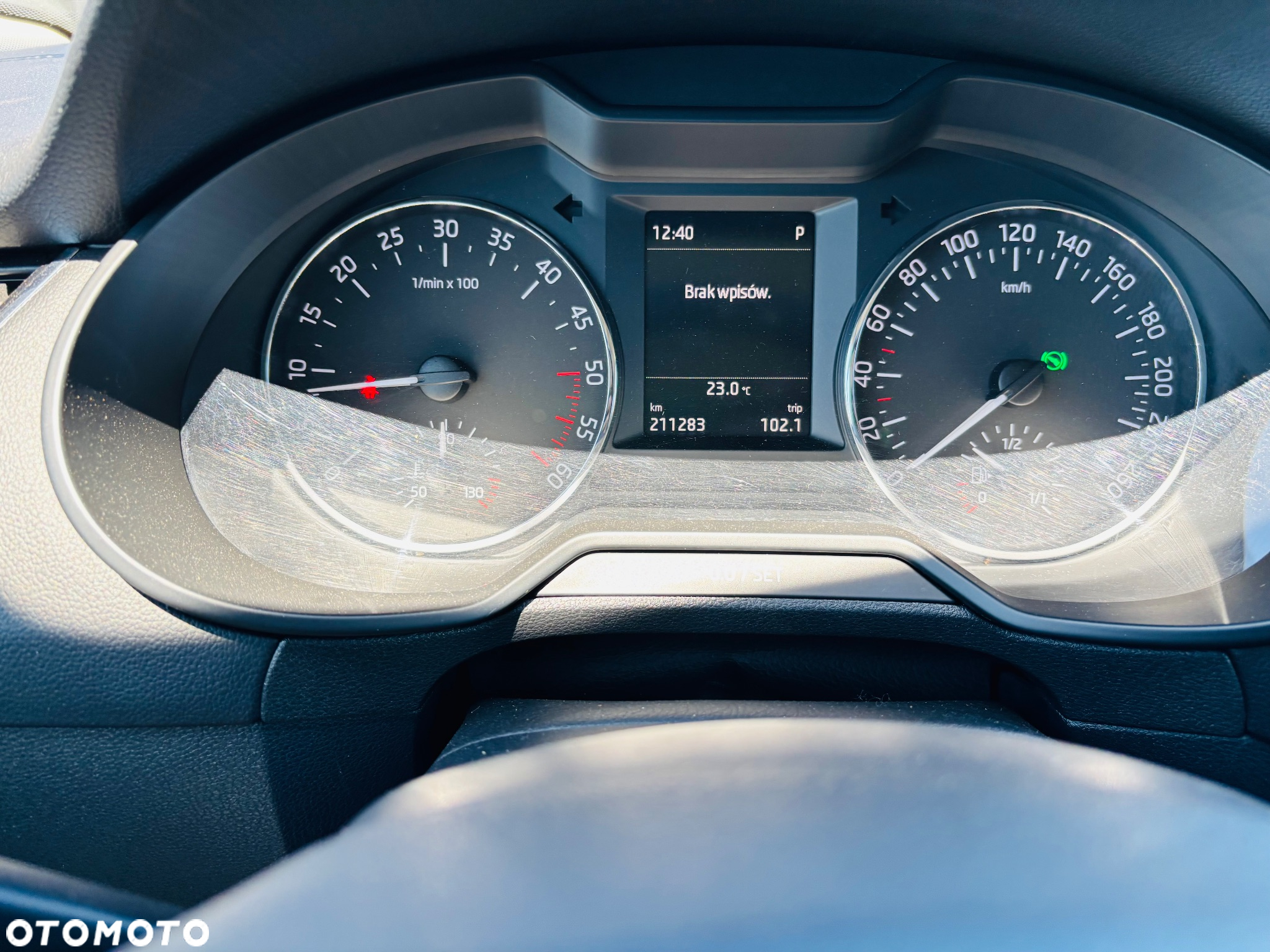 Skoda Octavia 2.0 TDI Edition DSG - 12