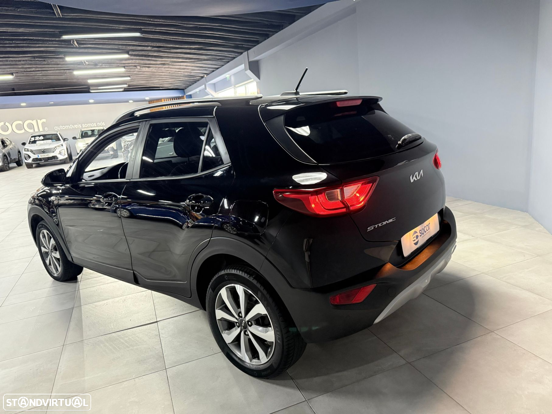 Kia Stonic 1.2 Dynamic - 3