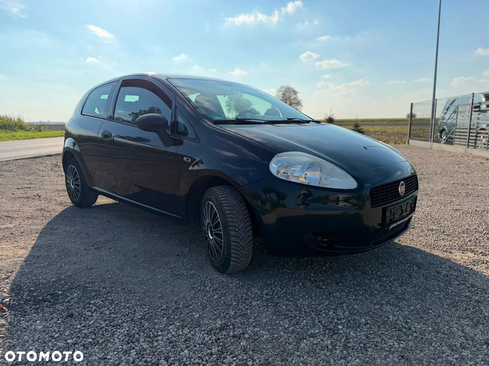 Fiat Grande Punto 1.4 8V - 4