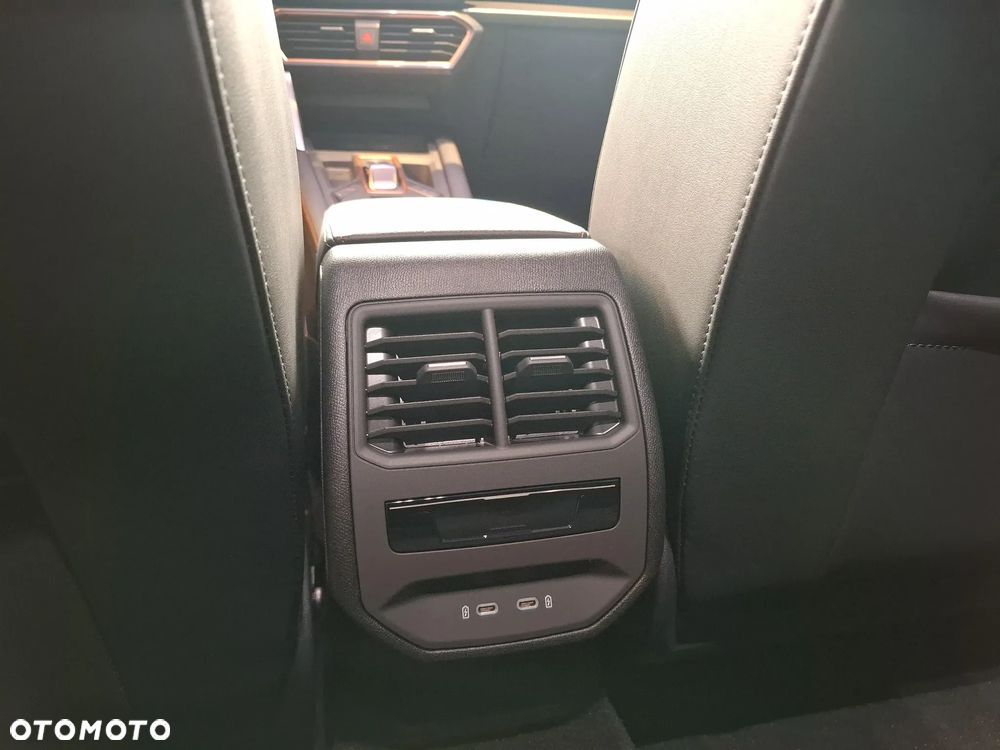 Cupra Leon Sportstourer - 11