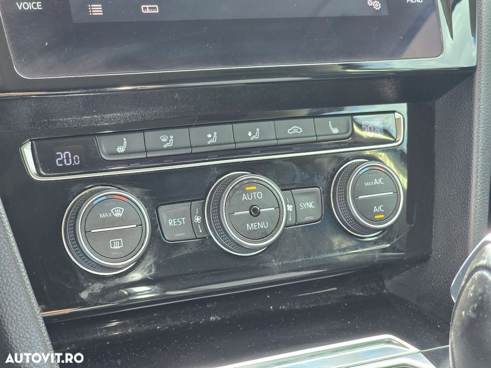 Volkswagen Passat 2.0 TDI SCR DSG Highline - 31