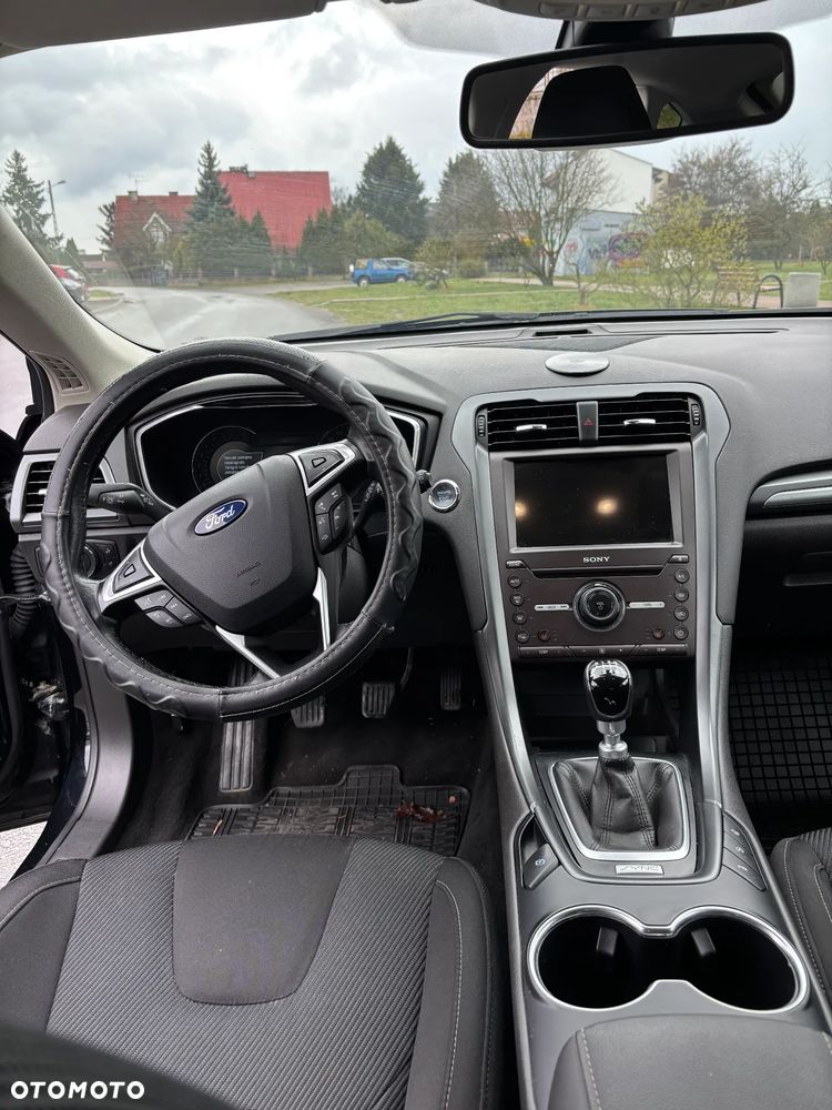 Ford Mondeo 1.5 EcoBoost Titanium - 9