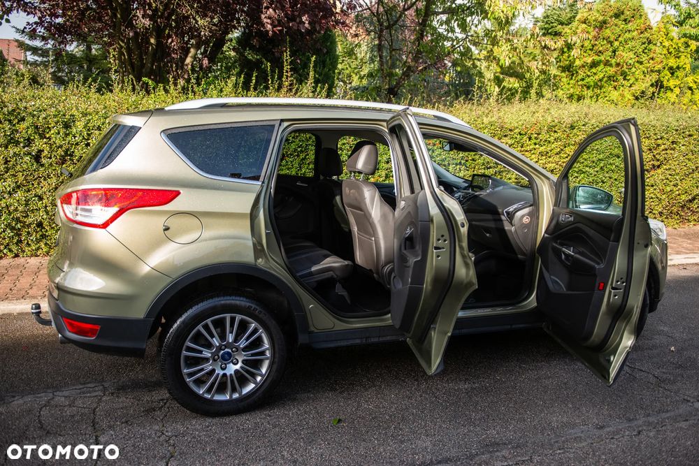 Ford Kuga 2.0 TDCi 4x4 Titanium - 17