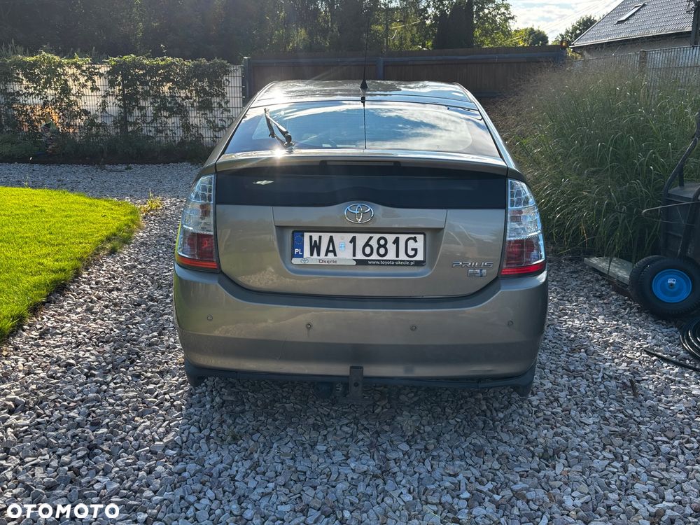 Toyota Prius 1.5 VVT-i Sol - 10