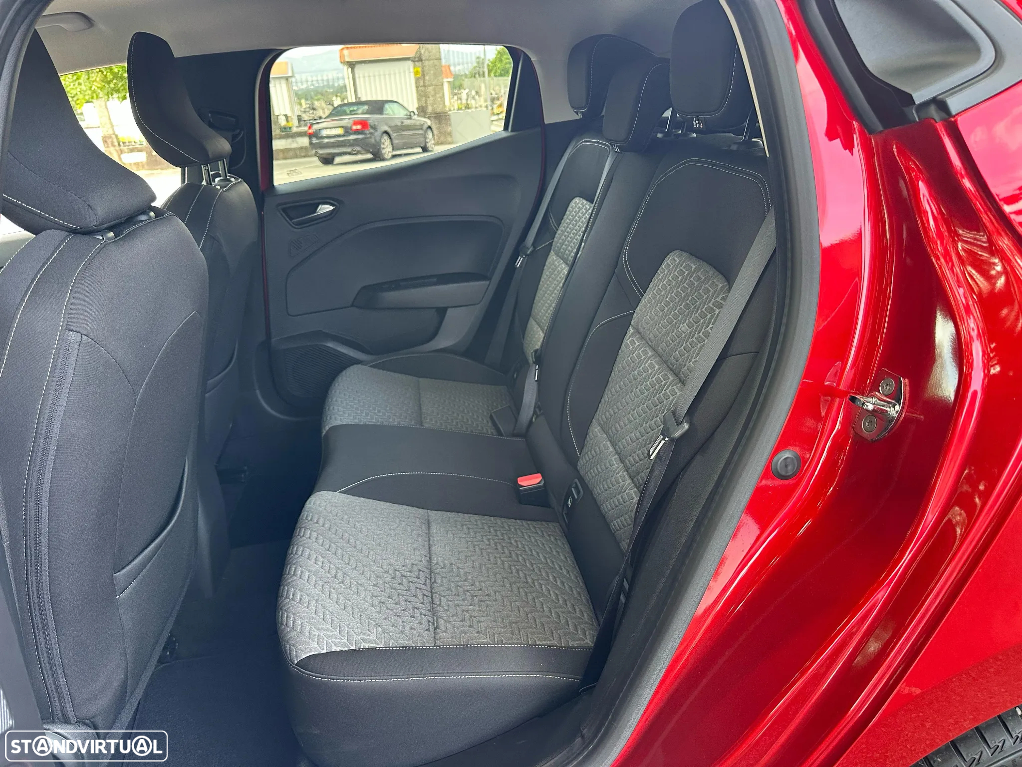 Renault Clio TCe 90 X-tronic TECHNO - 23