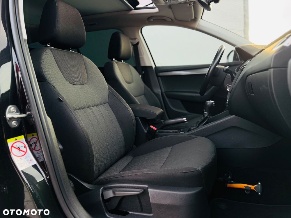 Skoda Octavia 1.6 TDI DSG Premium Edition - 35