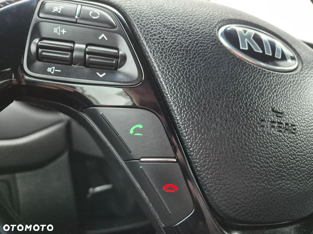 Kia Ceed 1.6 CRDi 136 ISG GT Line - 18