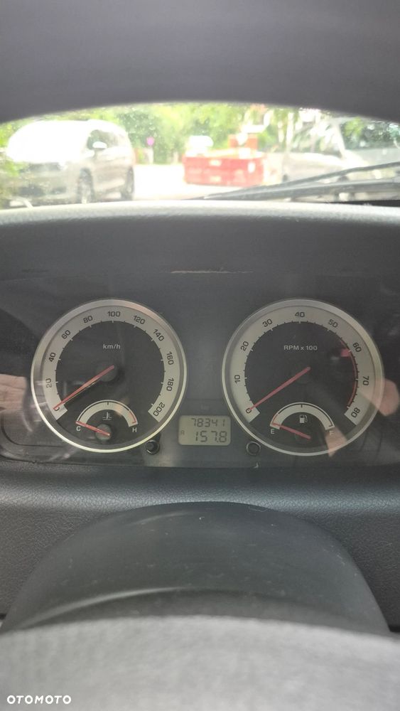 Tata Indica ver-1-4-glx - 9