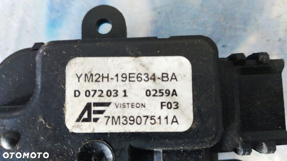 SILNICZEK NAGRZEWNICY SEAT ALHAMBRA YM2H-19E634-BA - 2