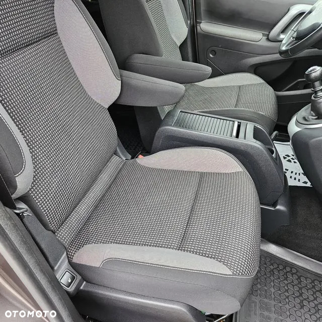 Peugeot Partner 1.6 BlueHDi Outdoor S&S - 29