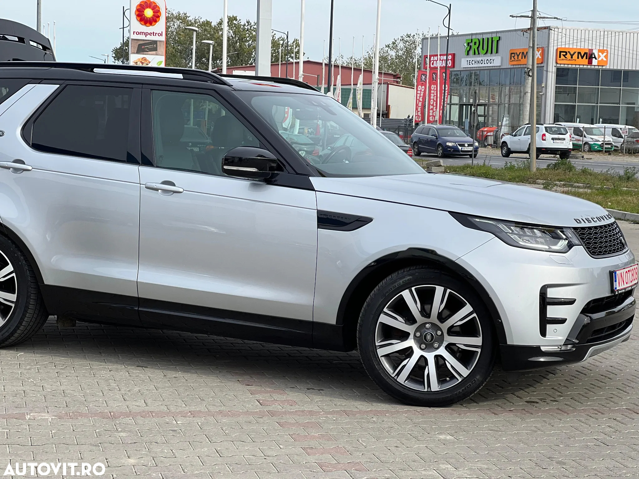 Land Rover Discovery - 5