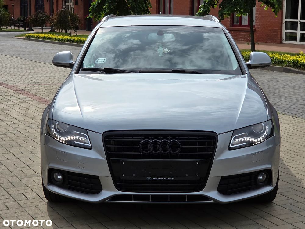 Audi A4 Avant 2.0 TDI DPF Ambiente - 8