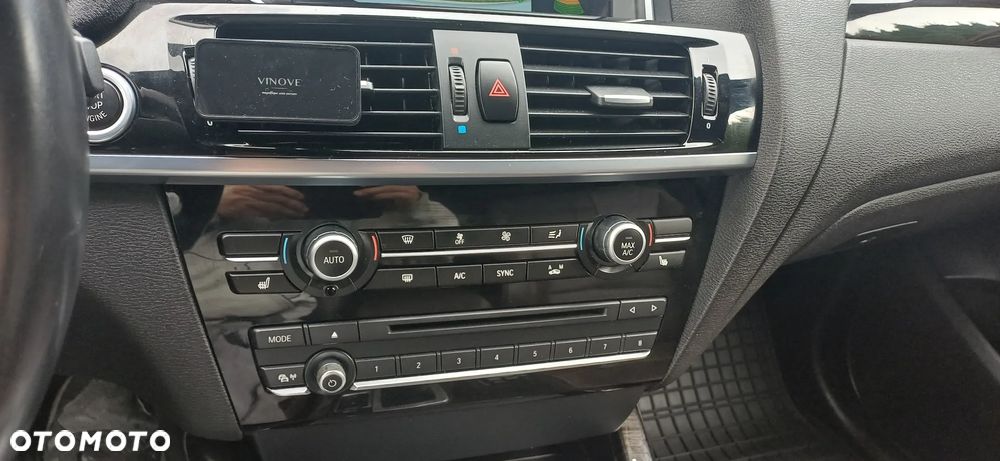 BMW X4 xDrive20d - 15