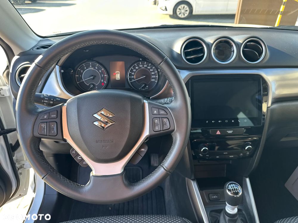 Suzuki Vitara 1.4 Boosterjet mHEV Premium Plus 2WD - 10