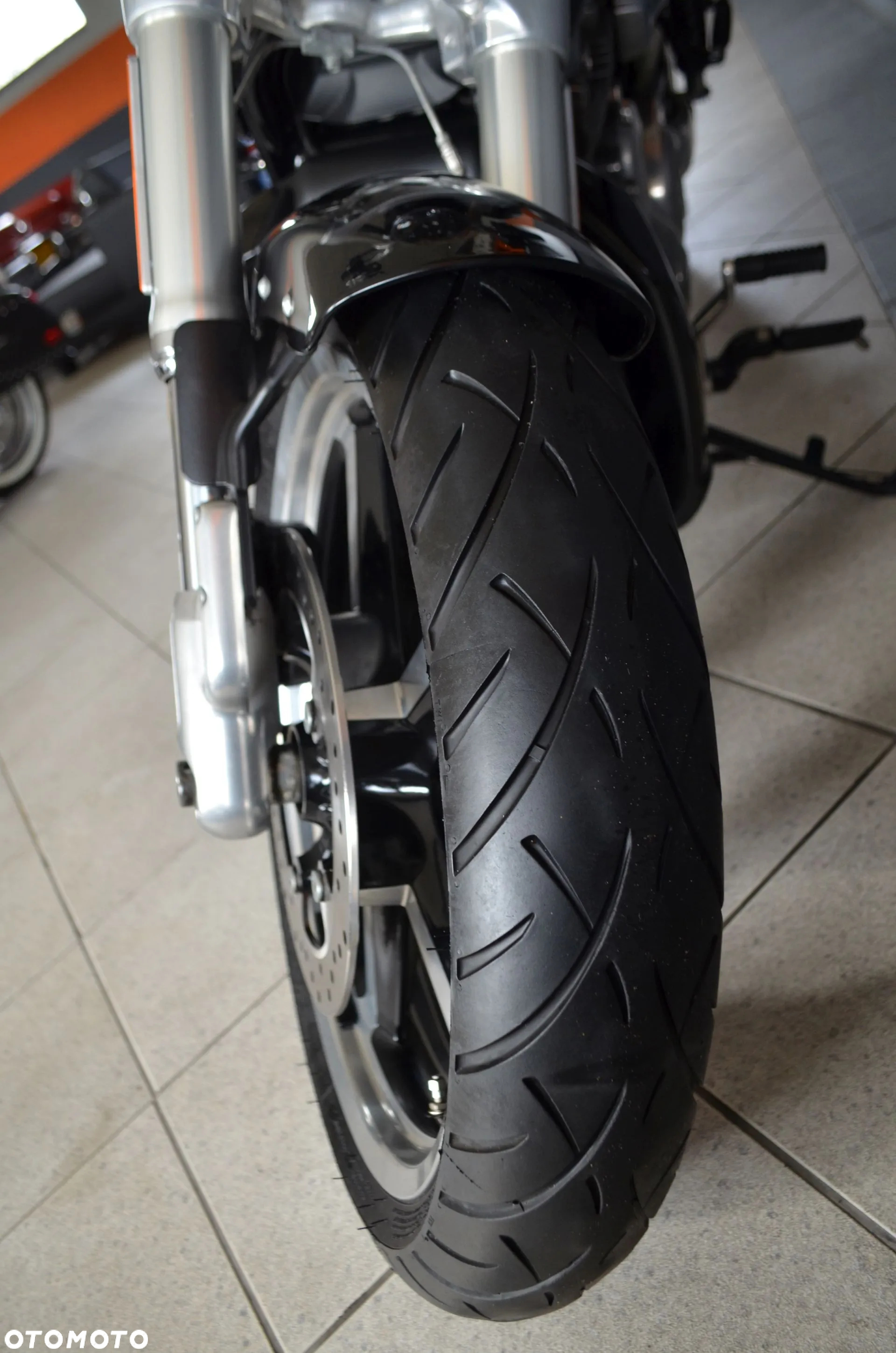 Harley-Davidson V-Rod Muscle - 8