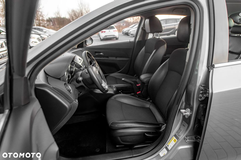 Chevrolet Cruze 1.4T LT+ - 17