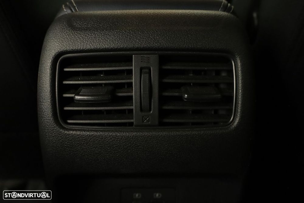 Nissan Qashqai 1.3 DIG-T Tekna - 22