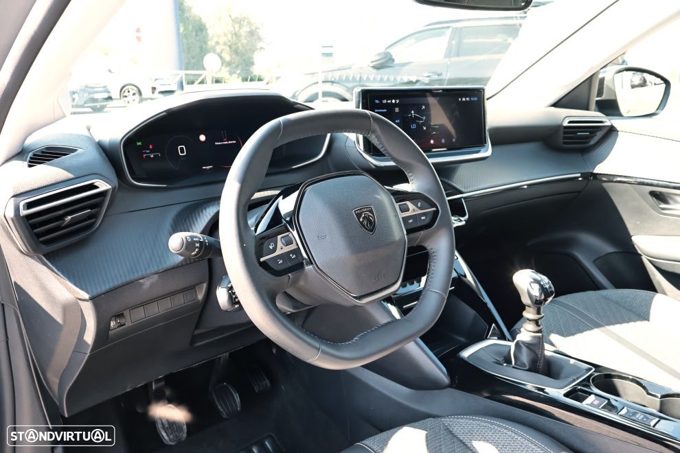 Peugeot 208 1.2 PureTech Allure - 13