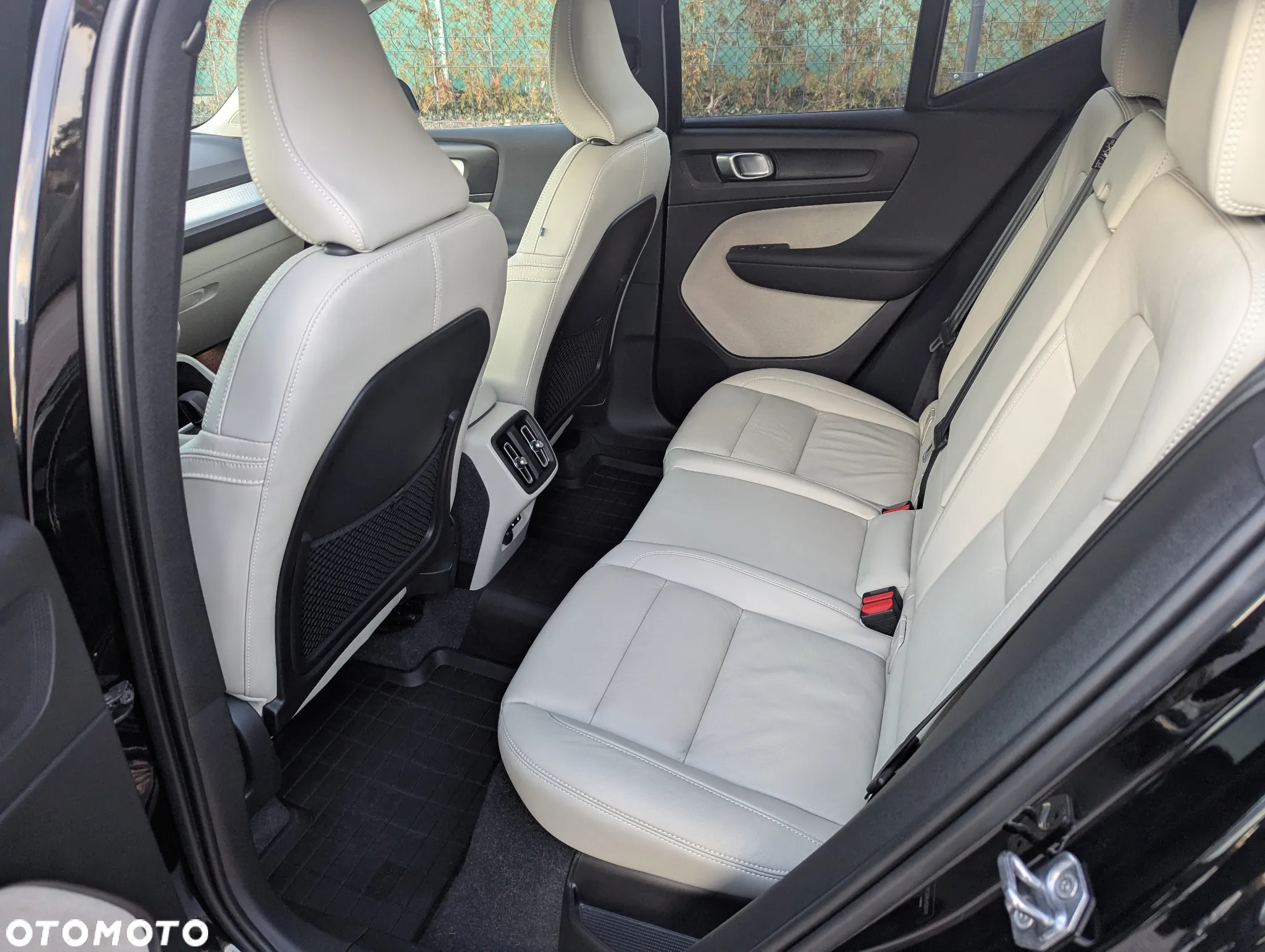 Volvo XC 40 - 11