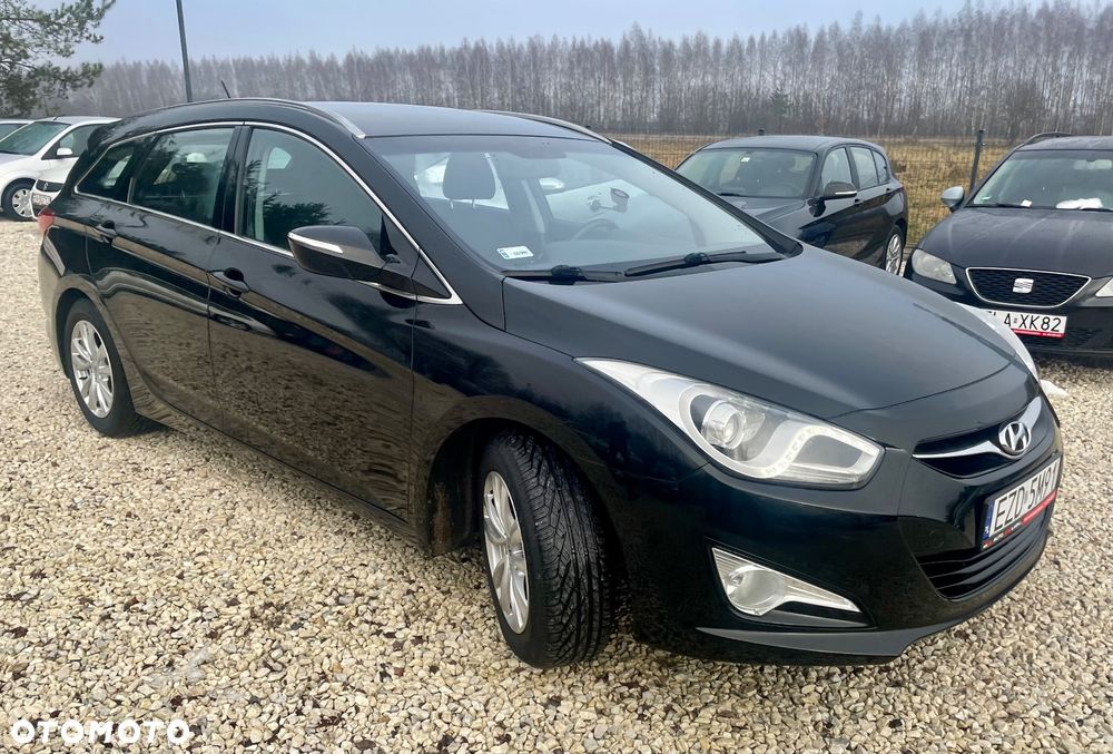 Hyundai i40 Kombi blue 1.6 Classic - 24