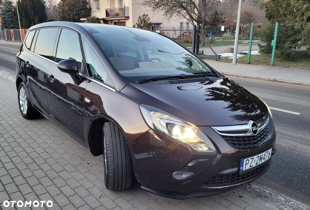 Opel Zafira 2.0 CDTI Cosmo - 2