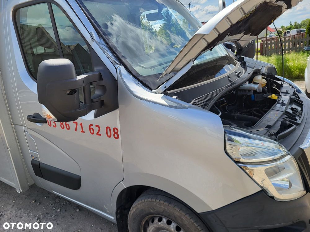 Nissan NV400 - 29