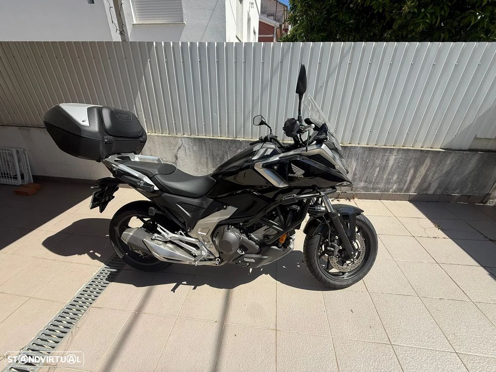 Honda NX - 1