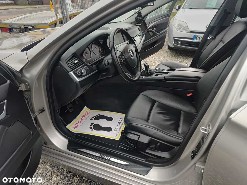 BMW Seria 5 - 16