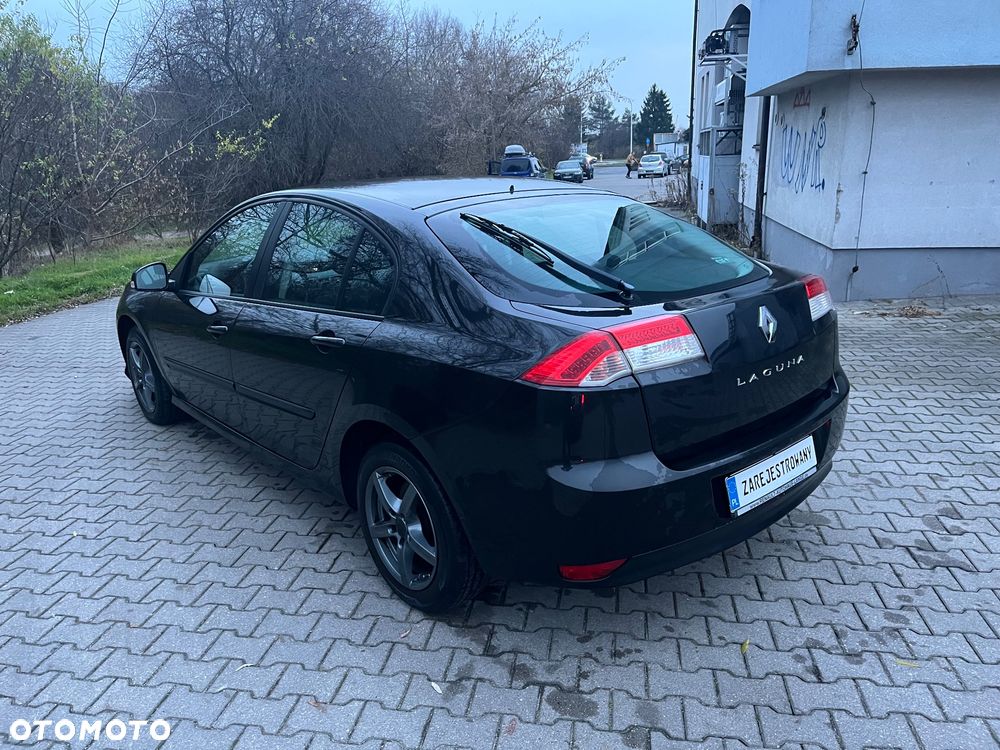 Renault Laguna 1.6 16V Authentique - 4