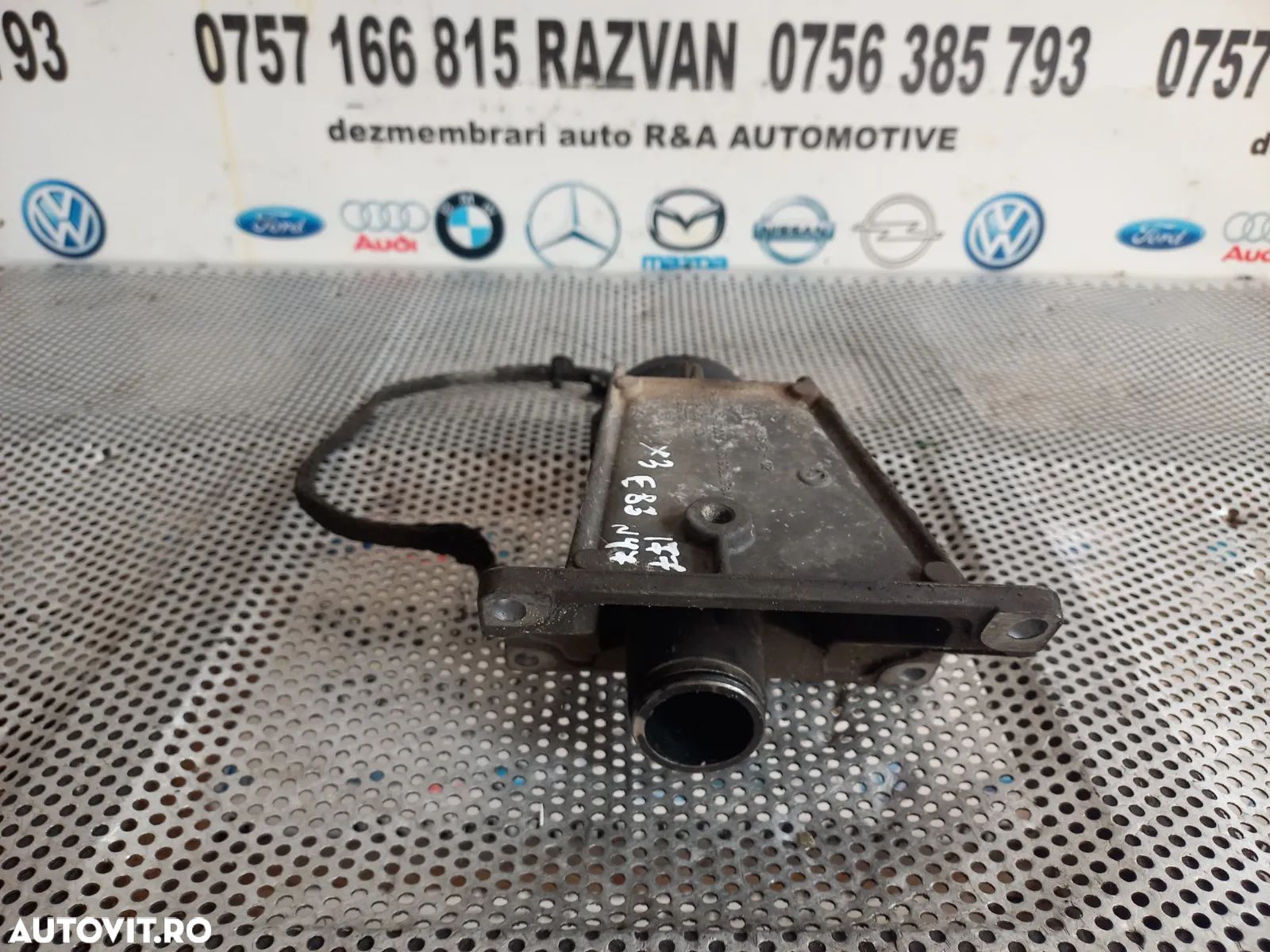Suport Planetara Intermediara Bmw X3 E83 2.0 D N47 Cod 3448546 Dezmembrez Bmw X3 E83 LCI Facelift 2.0 D Manual N47 177 Cai 4x4 Volan Stanga - Dezmembrari Arad - 1